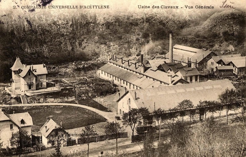 CLAVAUX