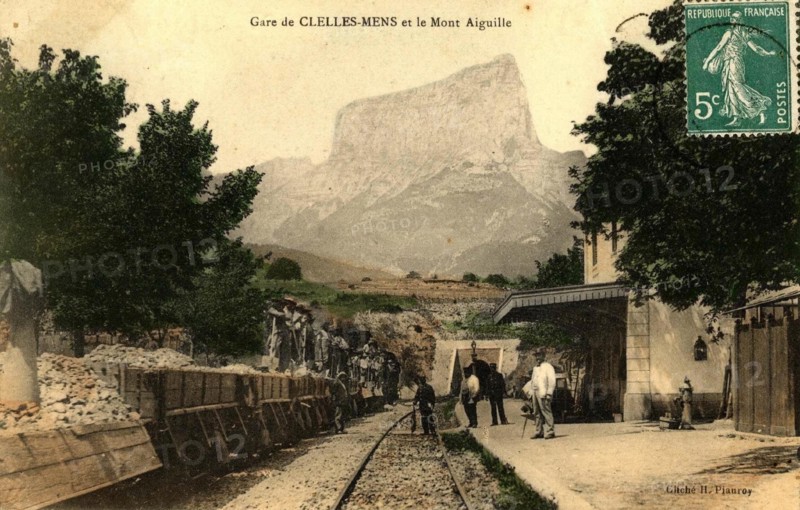 CLELLES