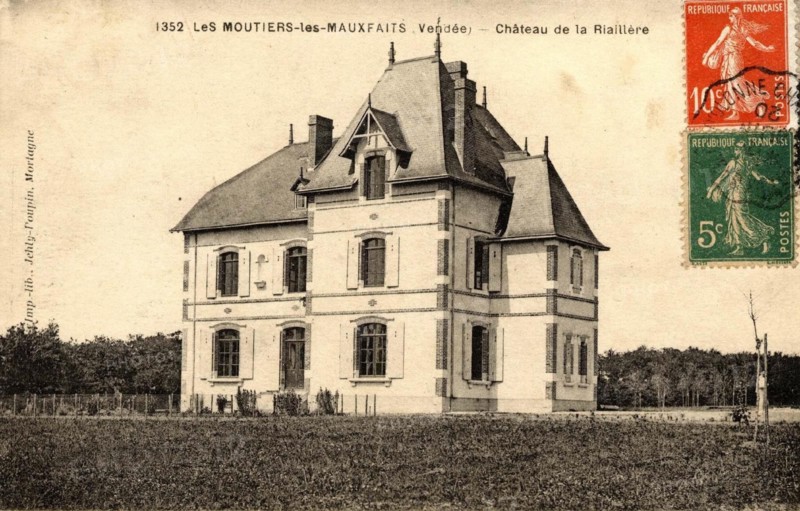 MOUTIERS-LES-MAUXFAITS