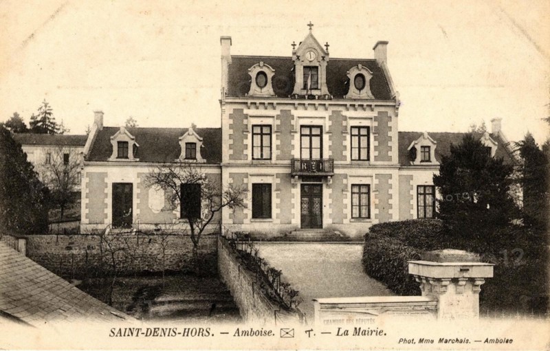 SAINT-DENIS-HORS
