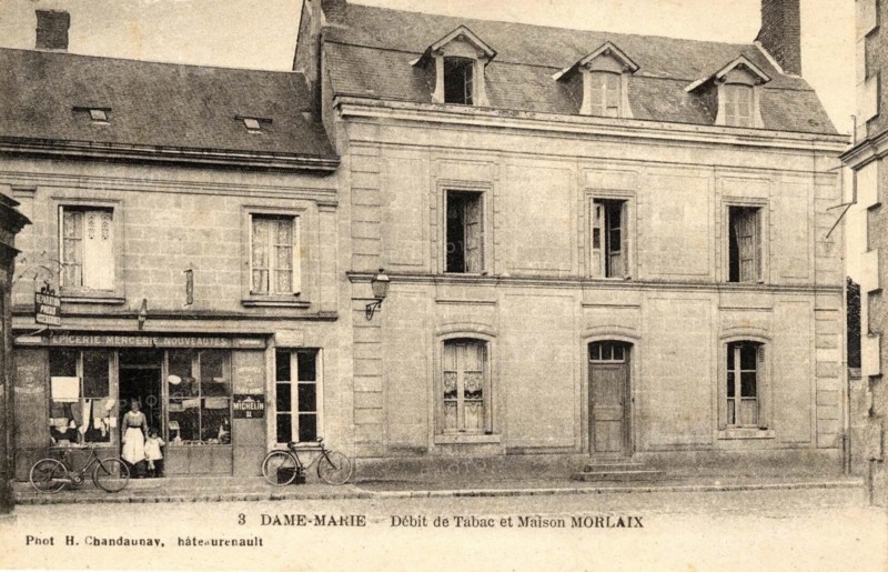 DAME-MARIE-LES-BOIS