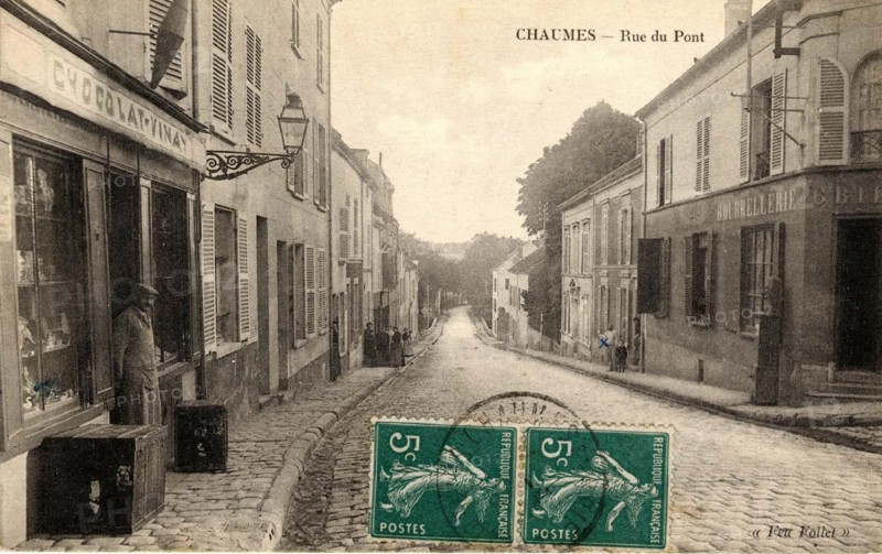 CHAUMES-EN-BRIE