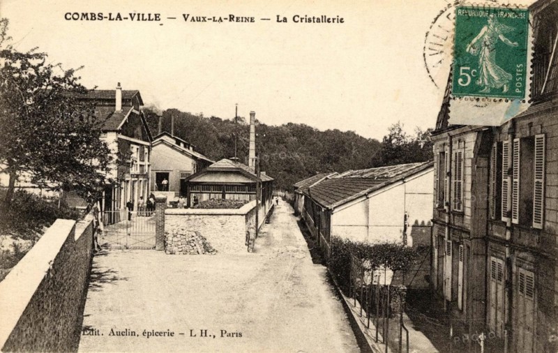 COMBS-LA-VILLE