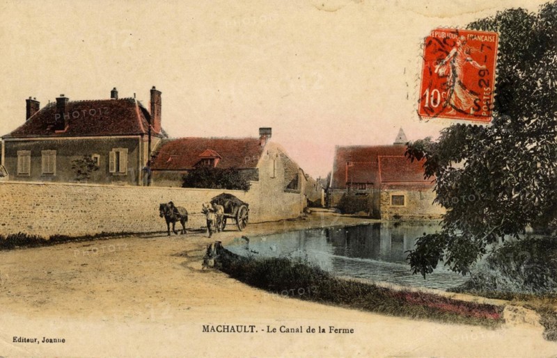 MACHAULT