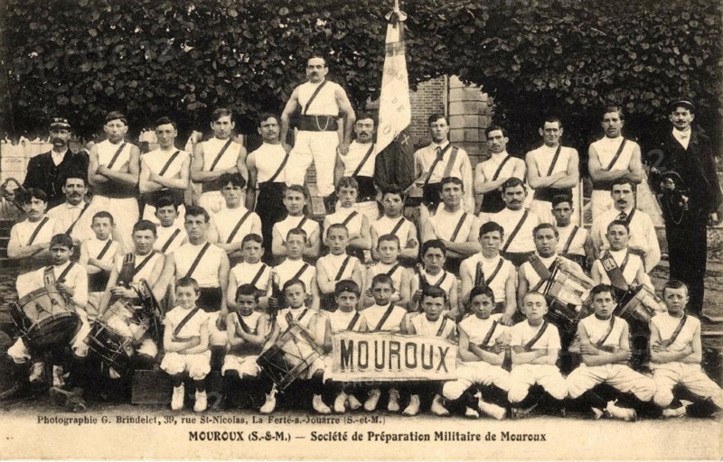 MOUROUX,
Société de préparation militaire