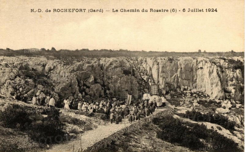 ROCHEFORT-DU-GARD