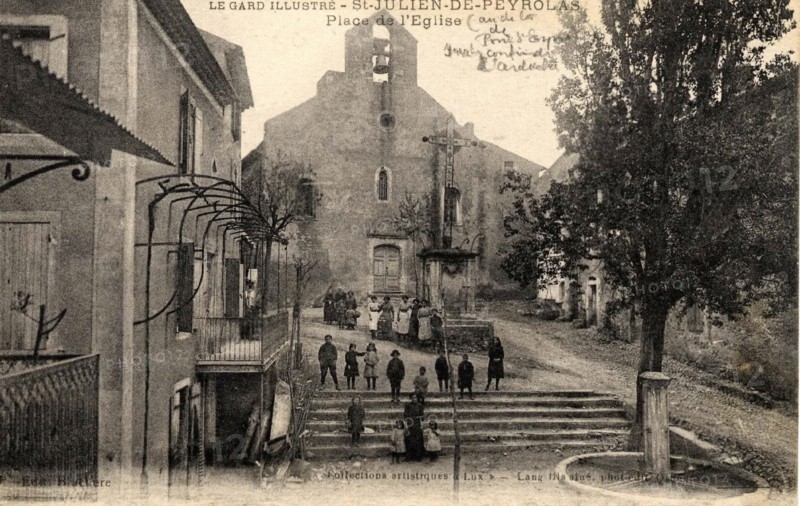 SAINT-JULIEN-DE-PEYROLAS