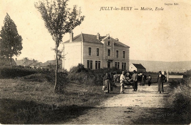 JULLY-LES-BUXY