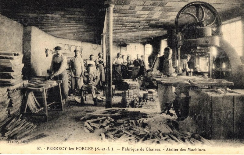 PERRECY-LES-FORGES
