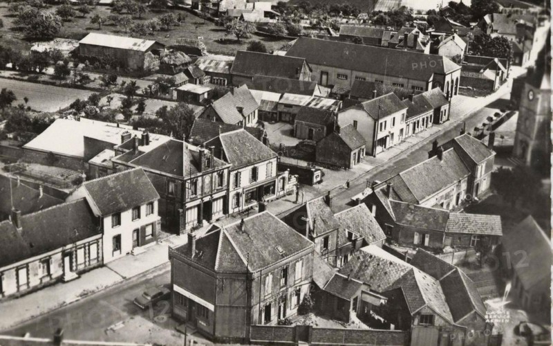 BAILLEAU-LE-PIN