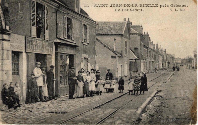 SAINT-JEAN-DE-LA-RUELLE