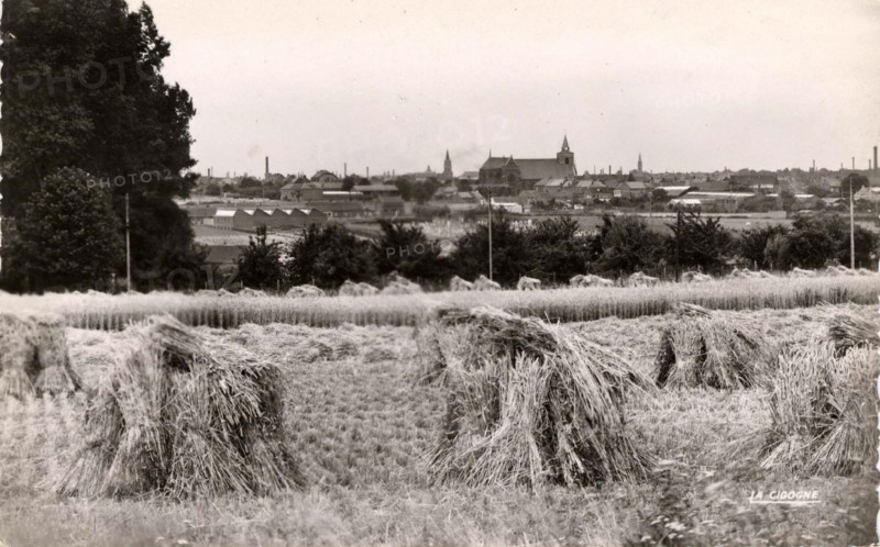 NEUVILLE-EN-FERRAIN