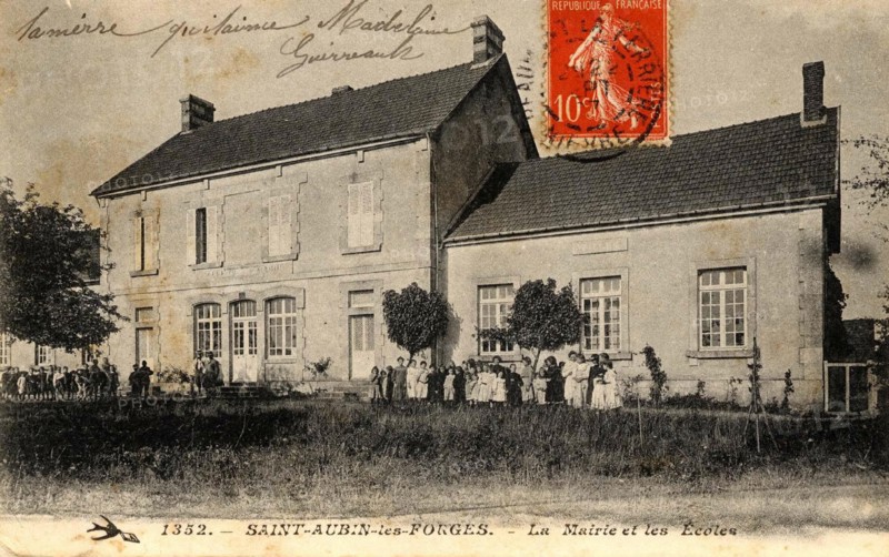 SAINT-AUBIN-LES-FORGES