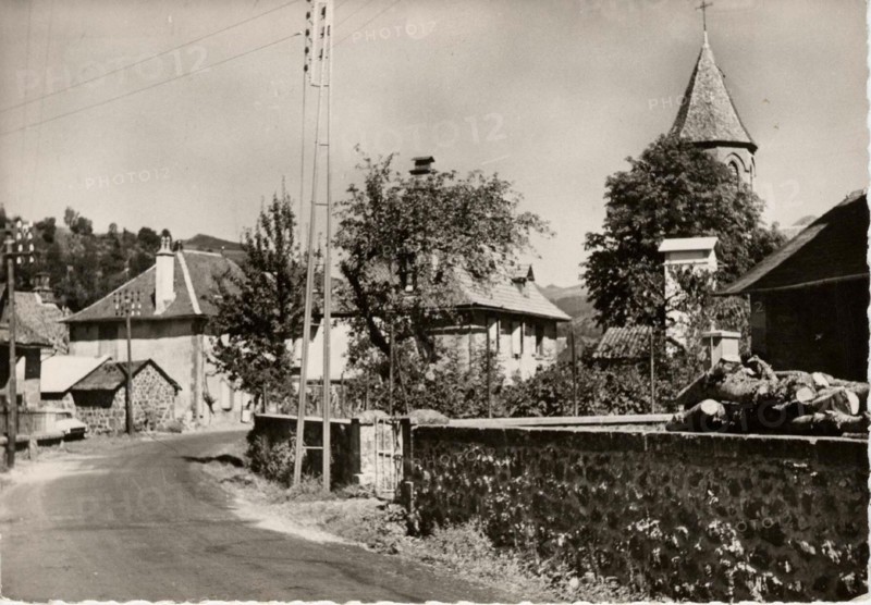 SAINT-JULIEN-DE-JORDANNE
