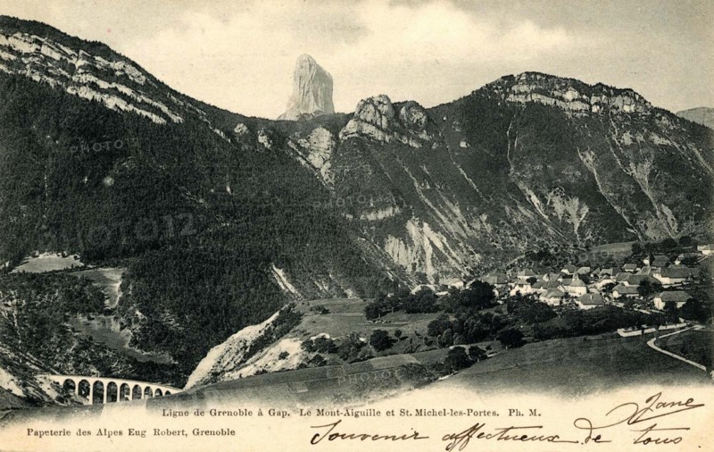 SAINT-MICHEL-LES-PORTES