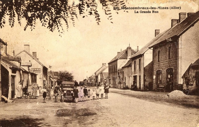 MONTCOMBROUX-LES-MINES
