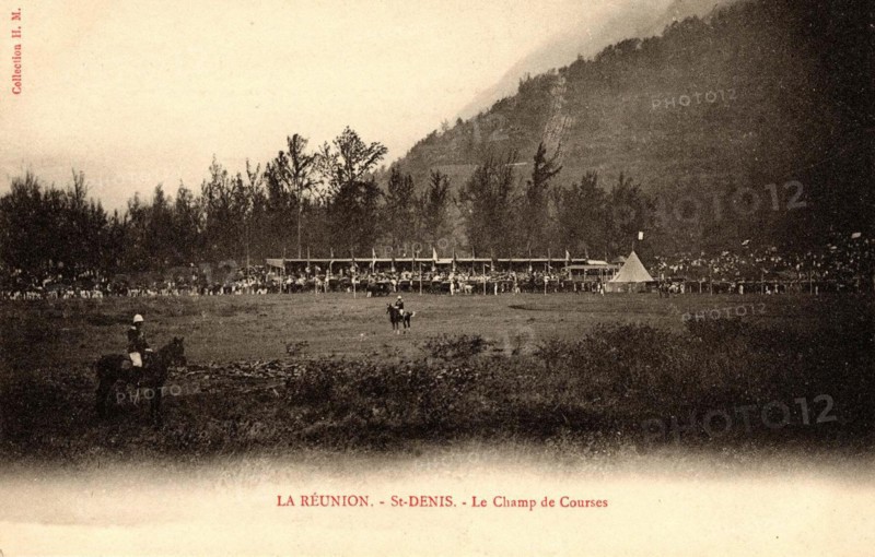 SAINT-DENIS