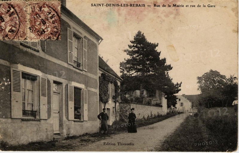 SAINT-DENIS-LES-REBAIS