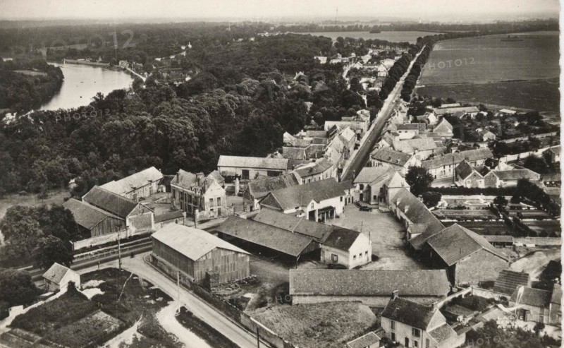 PLESSIS-CHENET