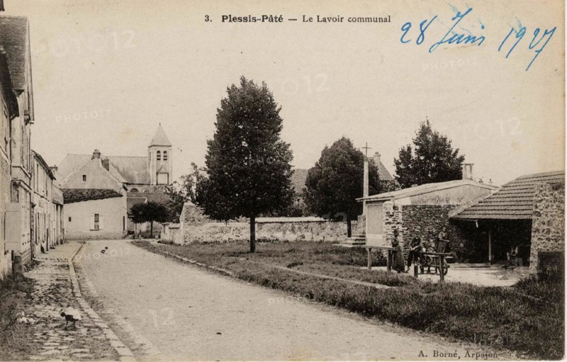 PLESSIS-PATE