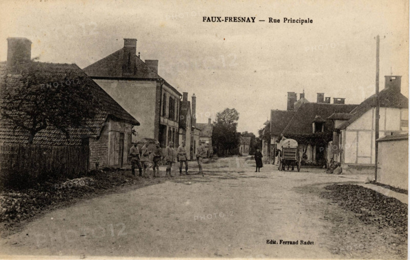 FAUX-FRESNAY