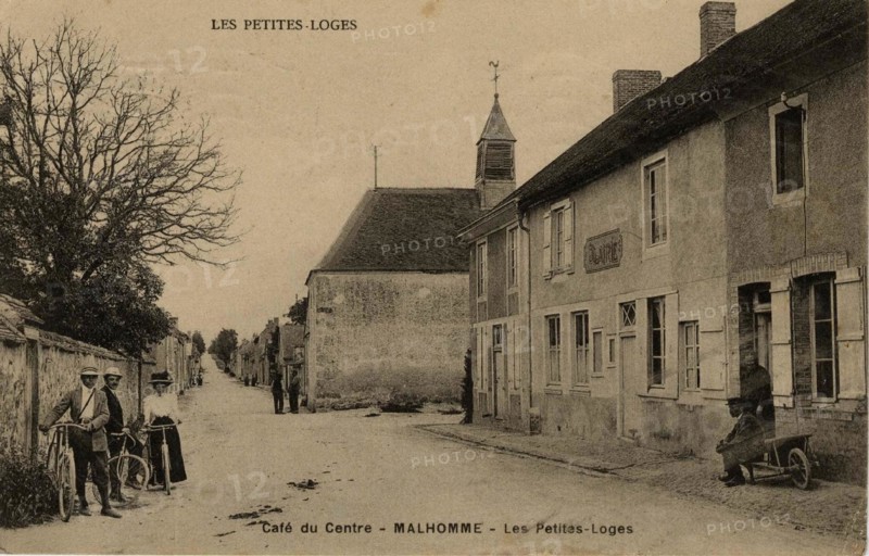 PETITES-LOGES