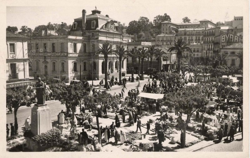 MAISON-CARRE