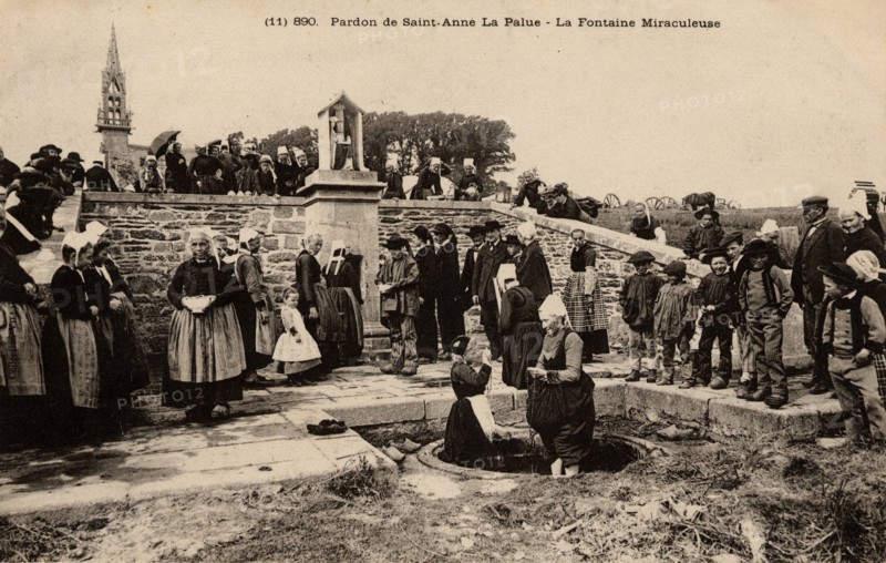 SAINTE-ANNE-LA-PALUE