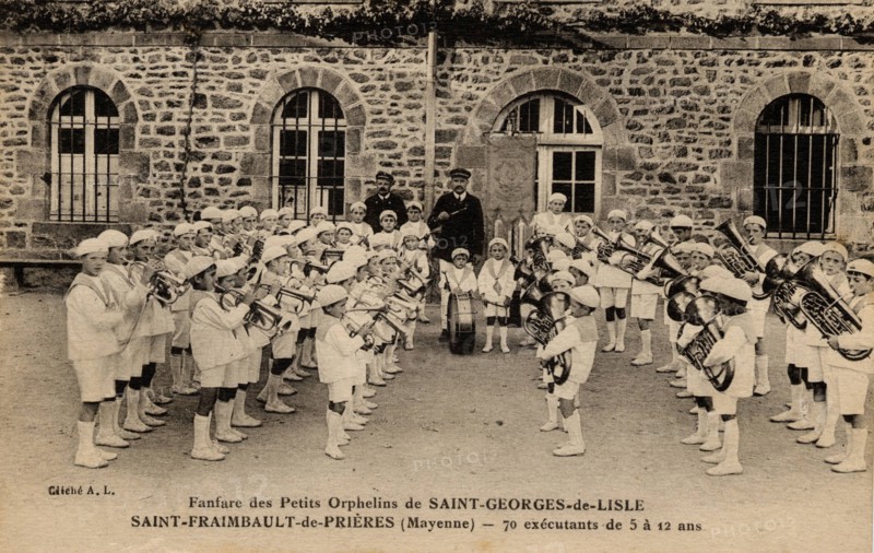 SAINT-FRAIMBAULT-DE-PRIERES