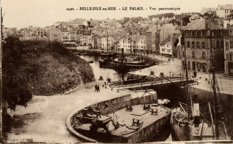 PALAIS