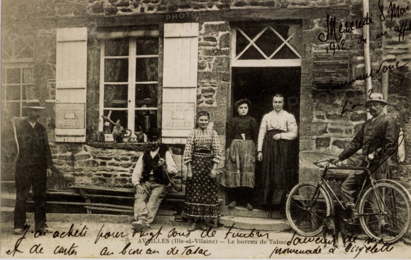 AVAILLES