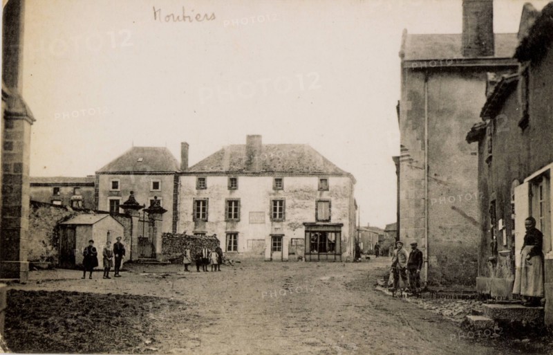 MOUTIERS