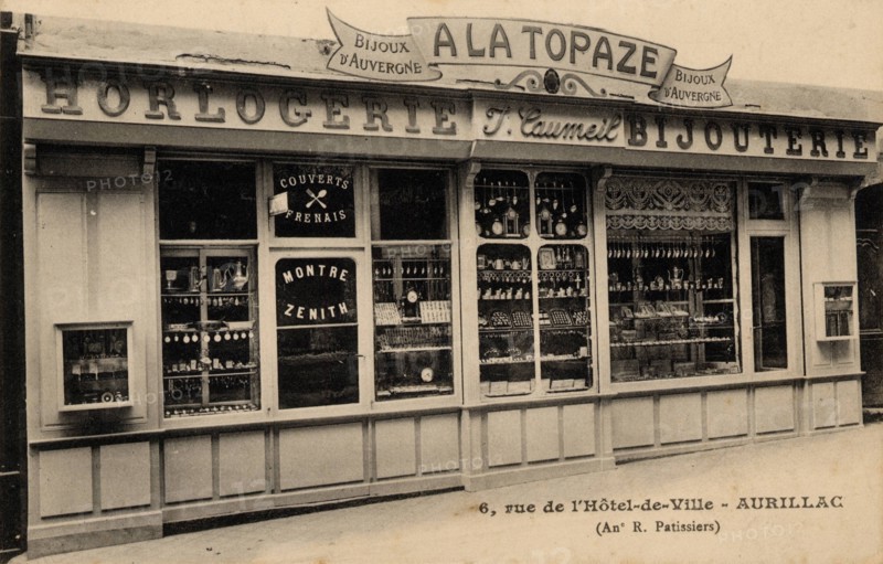 SHOPS