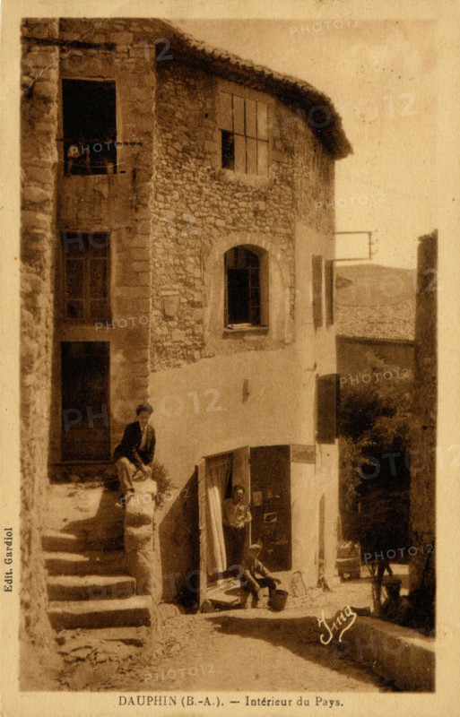 DAUPHIN
