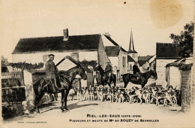 RIEL-LES-EAUX