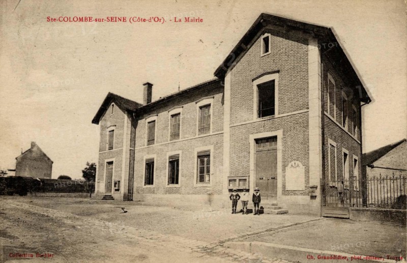 SAINTE-COLOMBE-SUR-SEINE