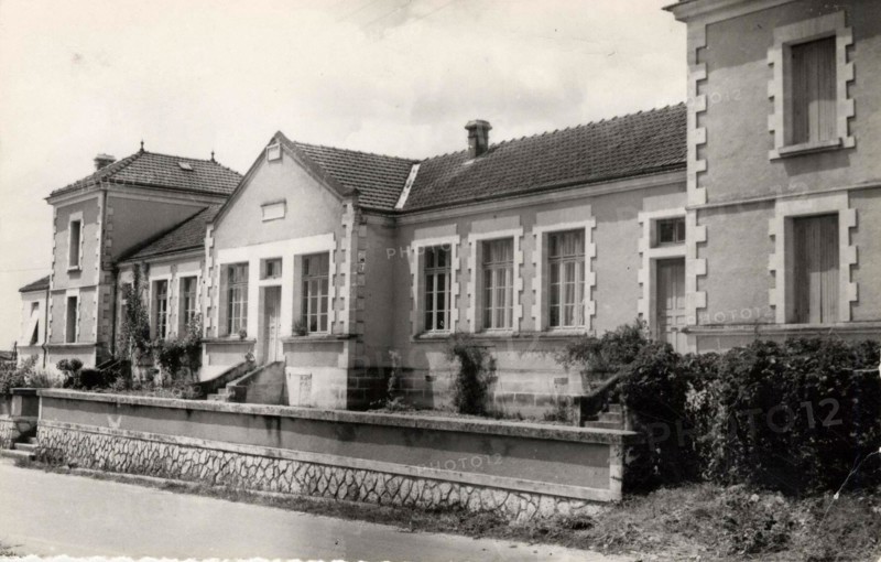 LIGNIERES-SONNEVILLE