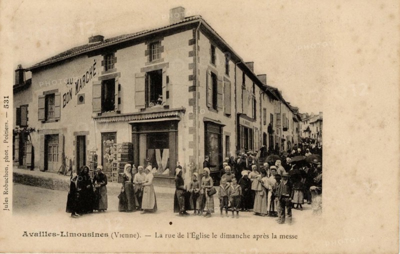 AVAILLES-LIMOUZINE