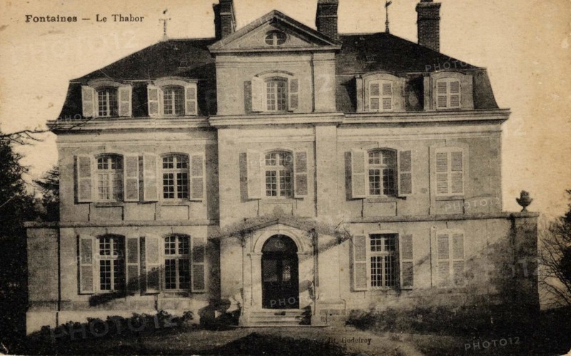 FONTAINES