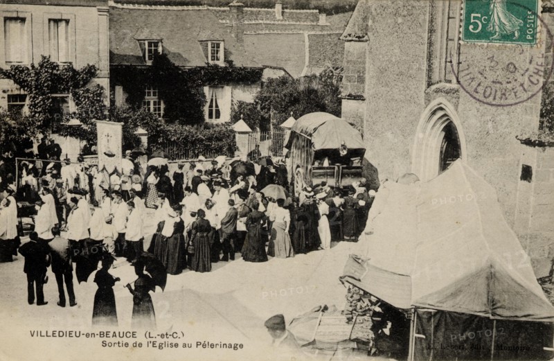 VILLEDIEU-LE-CHATEAU