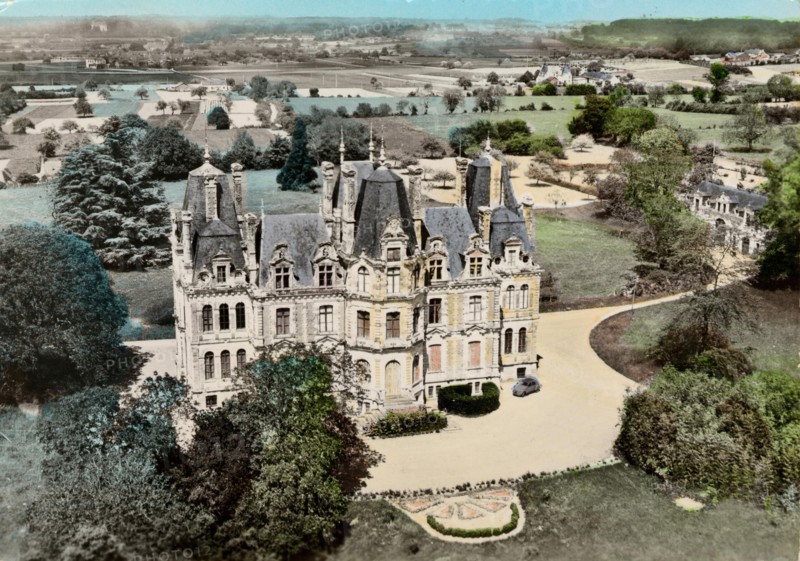 CORNILLE-LES-CAVES