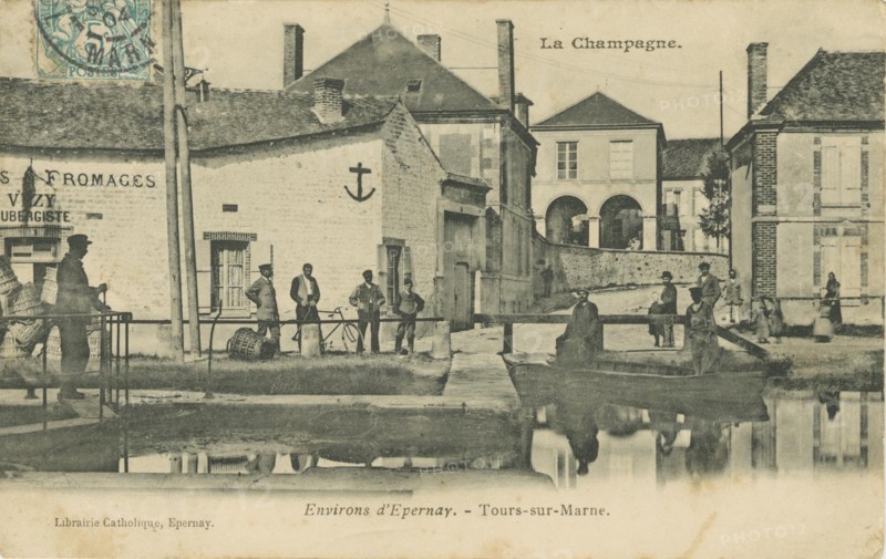 TOURS-SUR-MARNE