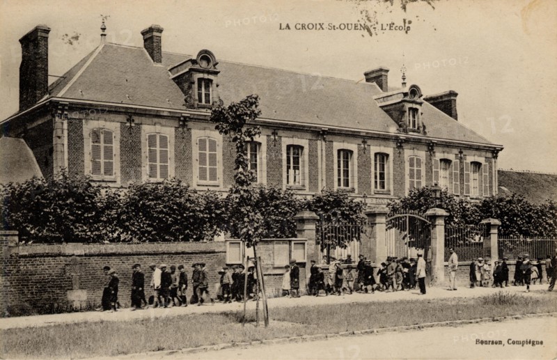 CROIX-SAINT-OUEN