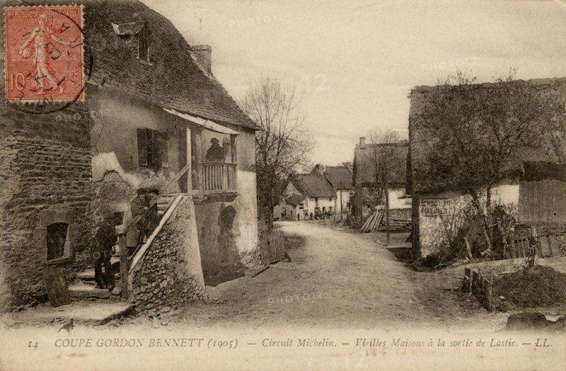 BOURG-LASTIC