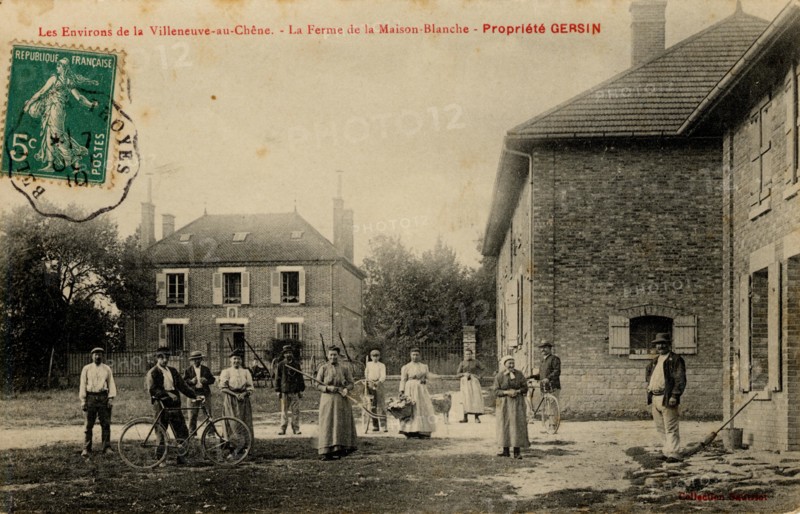 VILLENEUVE-AU-CHENE