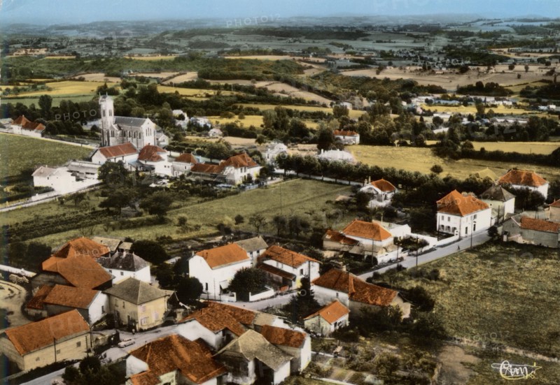 CHAPELLE-DE-LA-TOUR