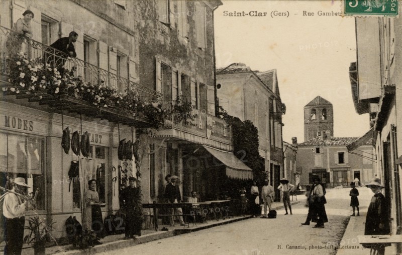 SAINT-CLAR
