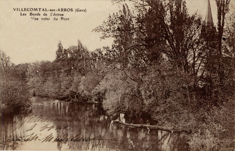 VILLECOMTAL-SUR-ARROS