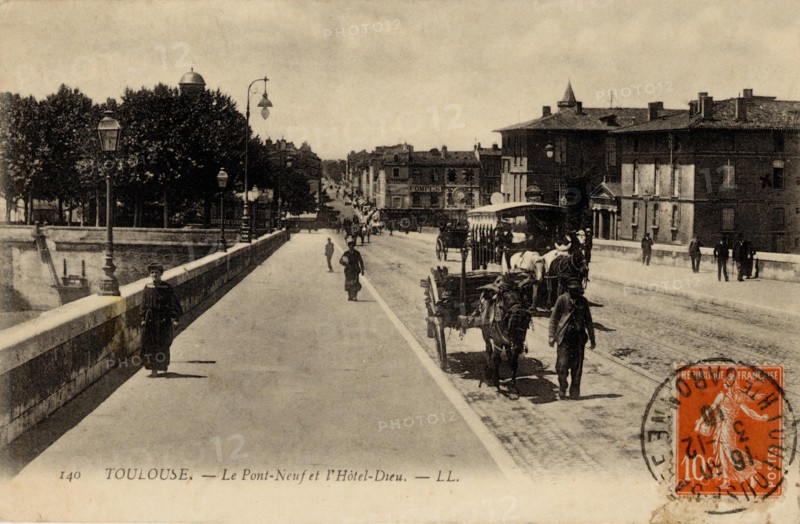 TOULOUSE