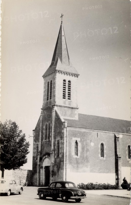 CHAPELLE-MONTREUIL